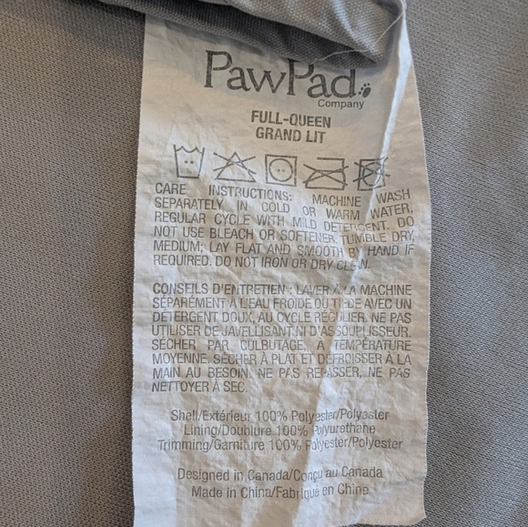 PawPad Waterproof Protective Cover Blanket  Bed, Couch, Chair, Queen Size - Picture 11 of 12